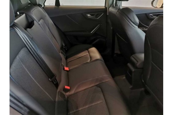 Электромобиль Audi Q2L e-tron